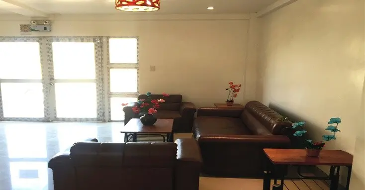 university-of-northwestern-philippines-waiting-room