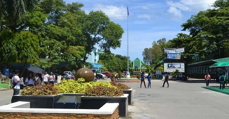 university-of-northwestern-philippines-infrastructure