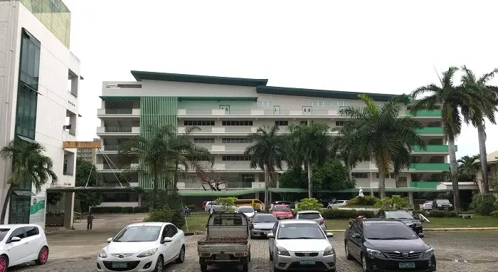 university-of-visayas-college-building-one